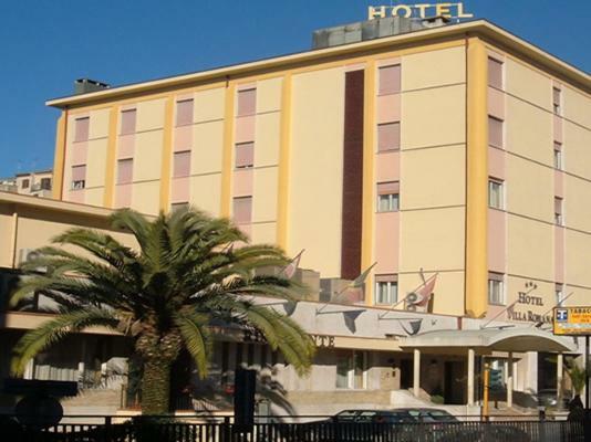Hotel Villa Romana เปียซซา อาร์เมรีนา ภายนอก รูปภาพ